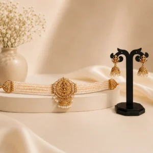 Lakshmi Pearl Choker with Earrings
